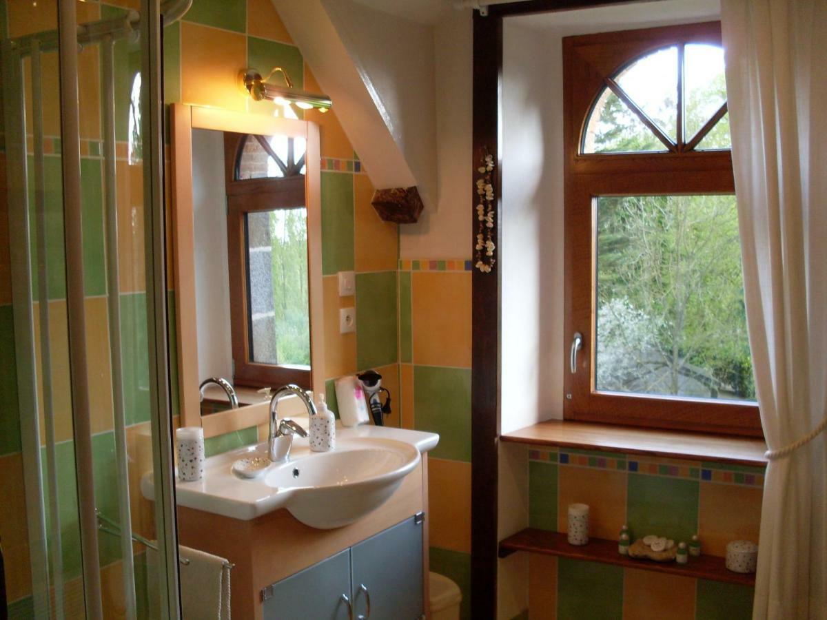 Chambres D'Hotes De La Barrerie Dingé Екстериор снимка